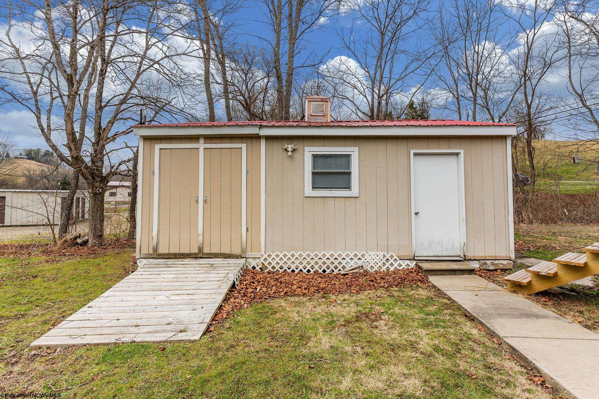 122 Robinson Run Road Maidsville, WV 26541 - Photo 32 of 45 Gallery Image 32