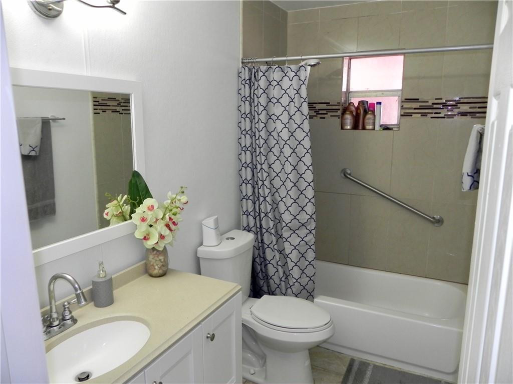 5869 Coconut Road West Palm Beach, FL 33413 - Photo 13 of 21 Photo 13