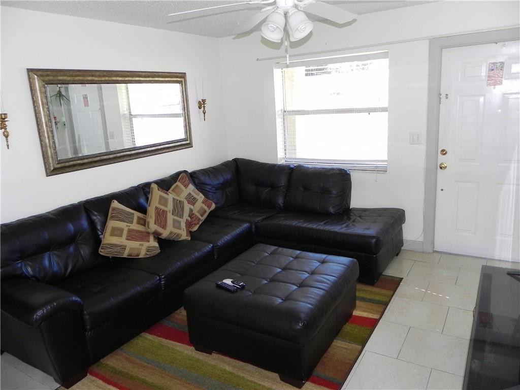 5869 Coconut Road West Palm Beach, FL 33413 - Photo 3 of 21 Photo 3
