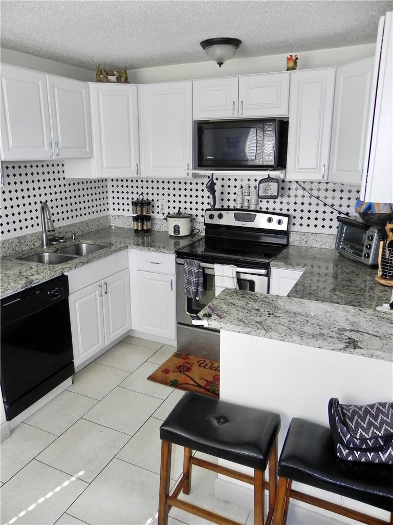 5869 Coconut Road West Palm Beach, FL 33413 - Photo 7 of 21 Photo 7