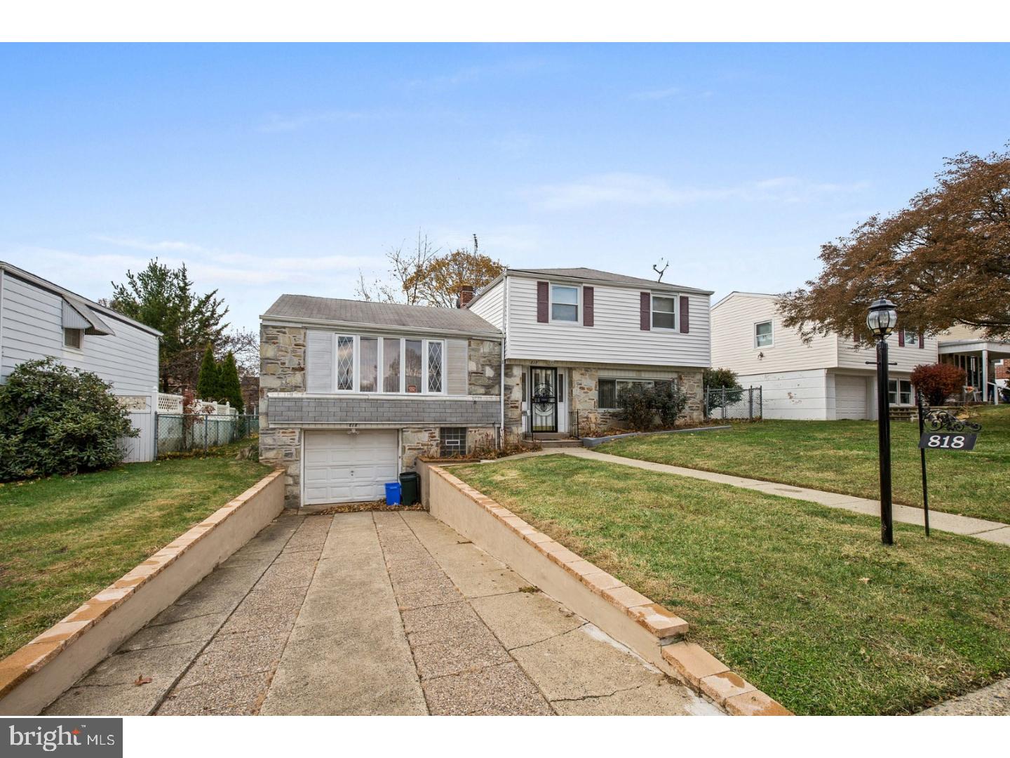 818 Rennard Street Philadelphia, PA 19116 - Photo 2 of 25