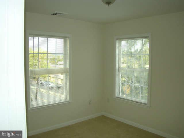 2687 24th Road South Arlington, VA 22206 - Photo 20 of 24 Bedroom (Master)