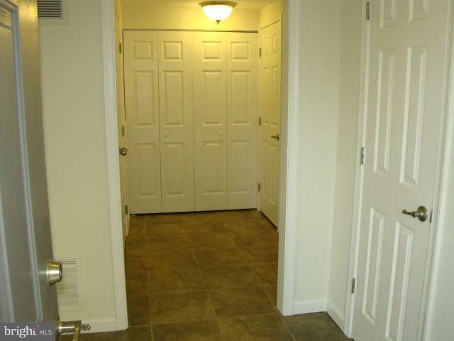 2687 24th Road South Arlington, VA 22206 - Photo 9 of 24 Interior (General)
