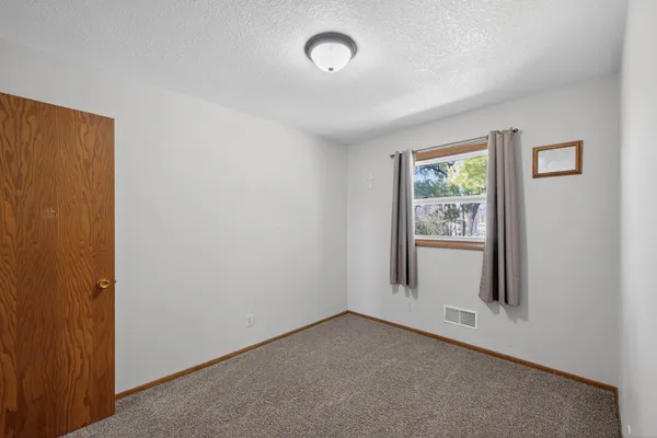 $250,000 | 420 5th Street Southeast, Pine Island, MN 55963