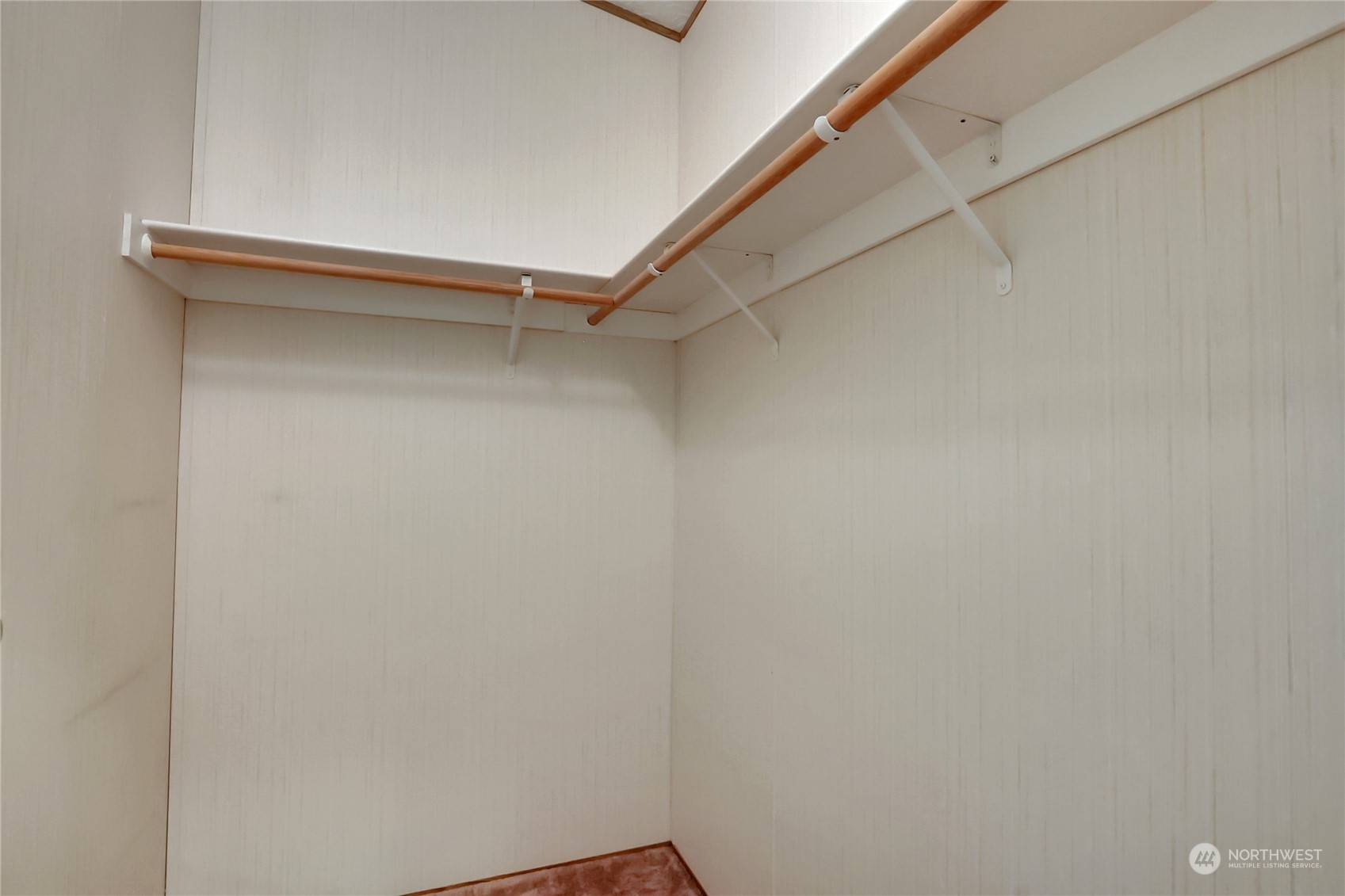 43205 196th Avenue Southeast Enumclaw, WA 98022 - Photo 25 of 30 a view of small space