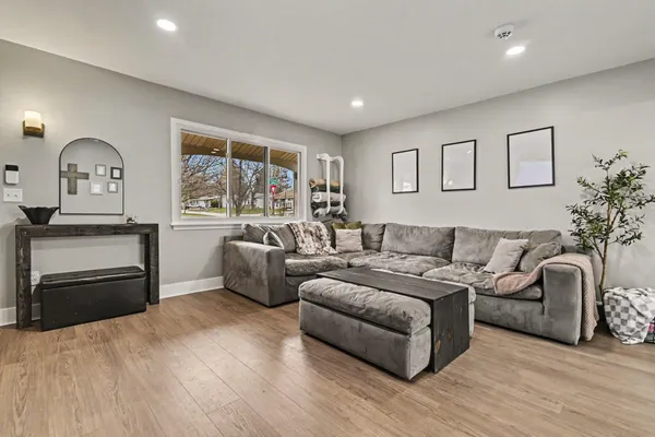 $299,900 | 799 Alta, Mason, MI 48854