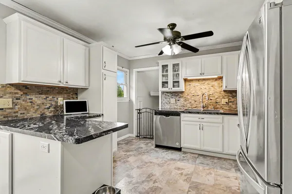 $299,900 | 799 Alta, Mason, MI 48854