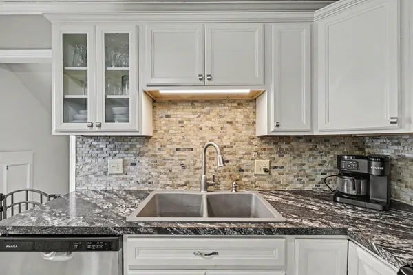 $299,900 | 799 Alta, Mason, MI 48854