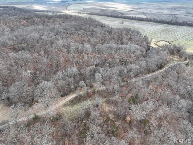 $948,945 | 210 Pcr 210, Perryville, MO 63775