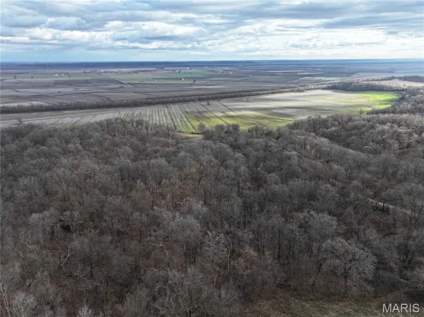 $2,432,500 | 210 Pcr 210, Perryville, MO 63775