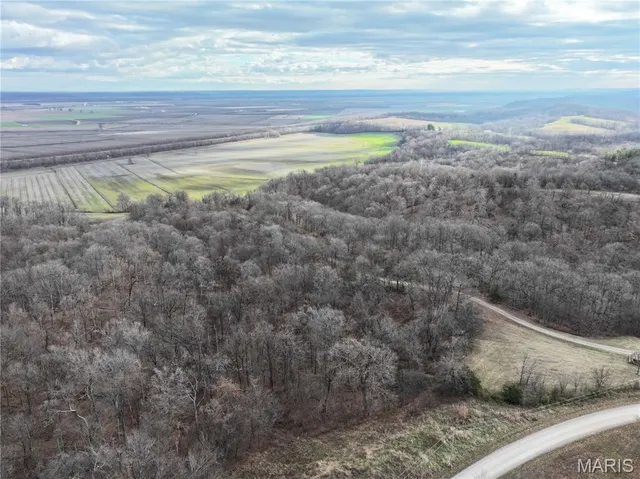 $948,945 | 210 Pcr 210, Perryville, MO 63775