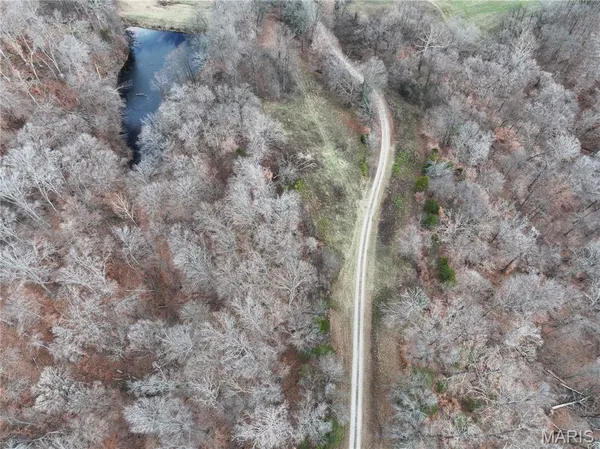 $2,432,500 | 210 Pcr 210, Perryville, MO 63775