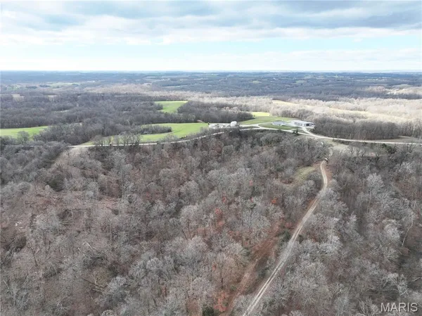 $2,432,500 | 210 Pcr 210, Perryville, MO 63775