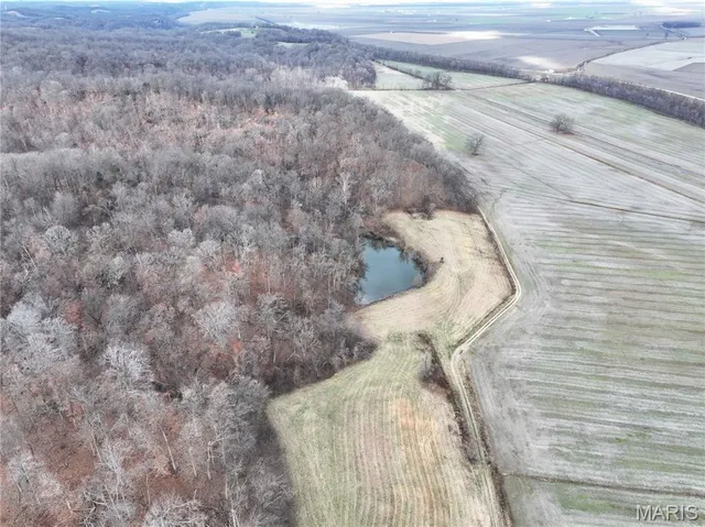 $948,945 | 210 Pcr 210, Perryville, MO 63775