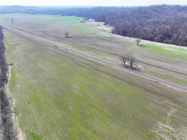$2,432,500 | 210 Pcr 210, Perryville, MO 63775