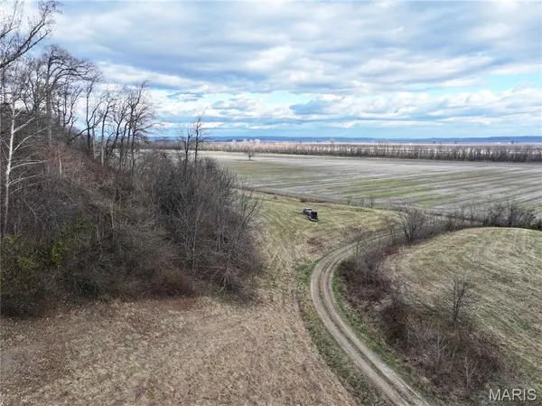 $2,432,500 | 210 Pcr 210, Perryville, MO 63775