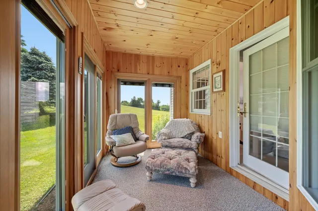 $1,182,000 | 109 Sugarwoods Road, Barre Town, VT 05641