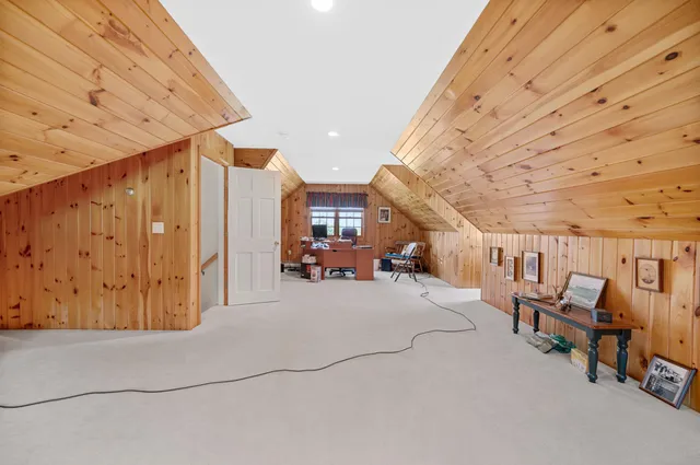 $1,182,000 | 109 Sugarwoods Road, Barre Town, VT 05641