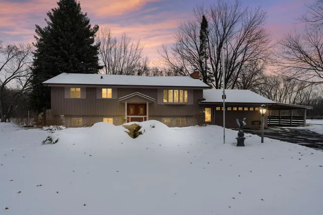 $374,900 | 663 91st Avenue Northeast, Blaine, MN 55434