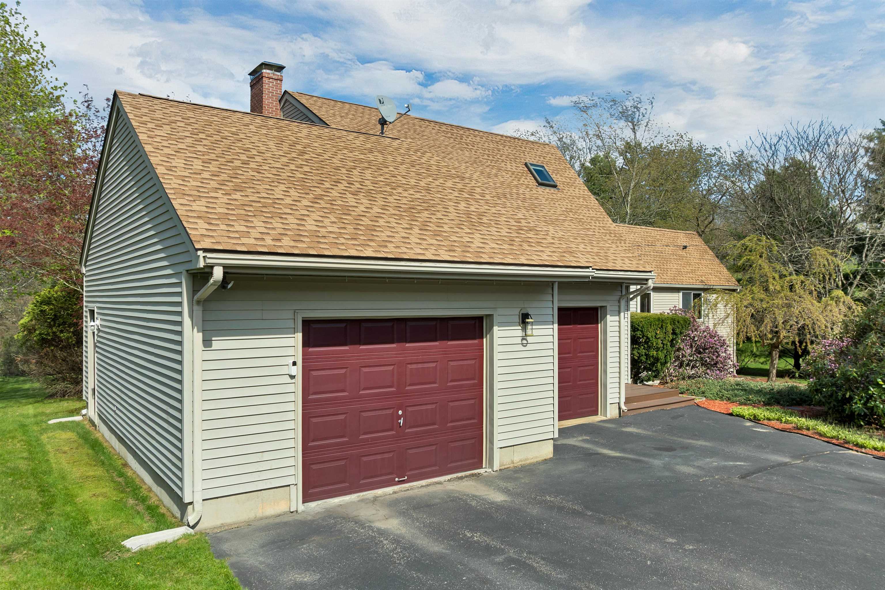 23 Woodward Road Merrimack, NH 03054 - Photo 2 of 55 Gallery Image 2