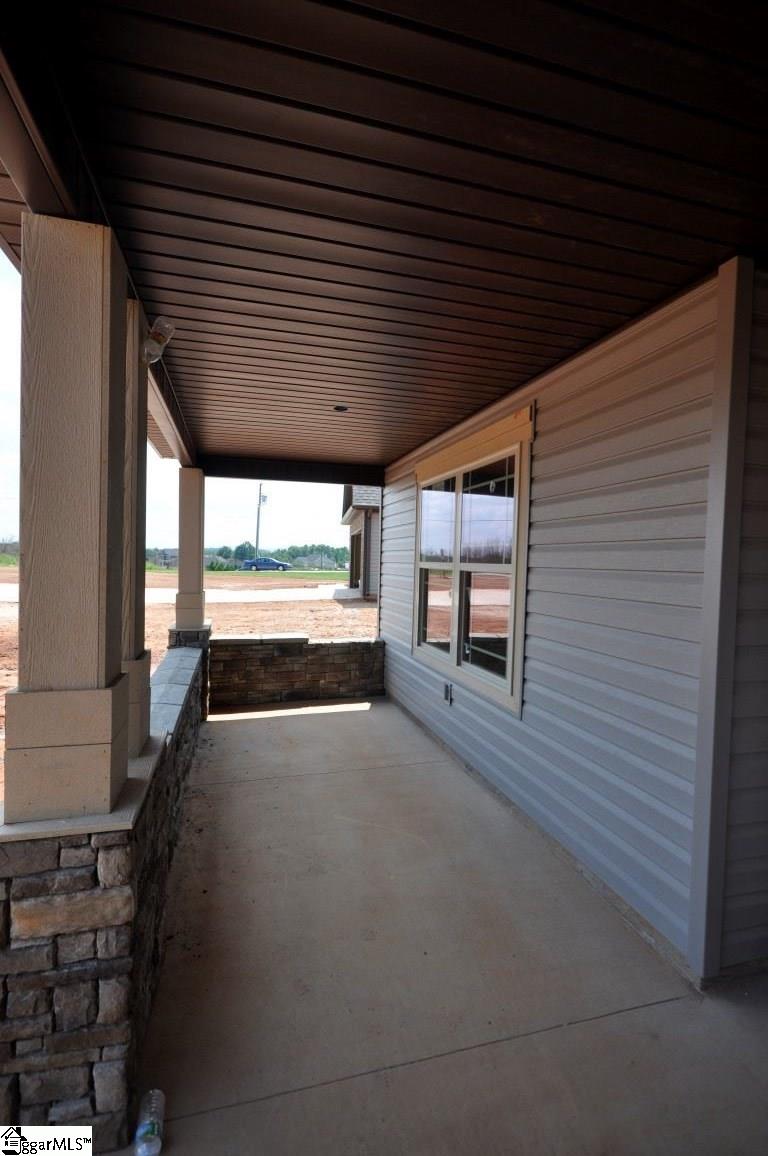 2430 Poole Road Greer, SC 29651 - Photo 5 of 24 Gallery Image 5