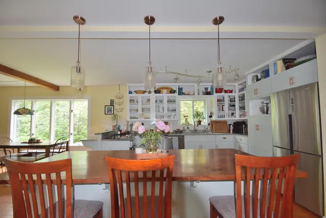 $765,000 | 10 Durham Road, Freeport, ME 04032