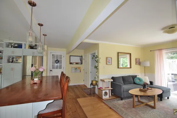 $750,000 | 10 Durham Road, Freeport, ME 04032