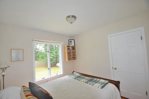 $750,000 | 10 Durham Road, Freeport, ME 04032