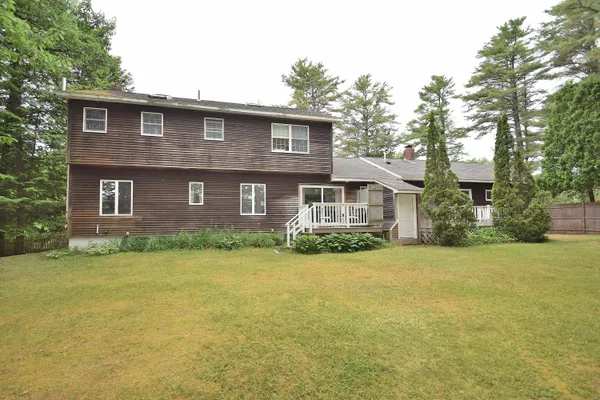 $750,000 | 10 Durham Road, Freeport, ME 04032
