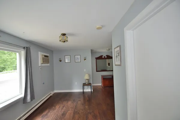 $750,000 | 10 Durham Road, Freeport, ME 04032