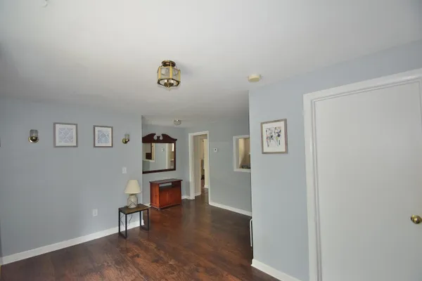 $750,000 | 10 Durham Road, Freeport, ME 04032