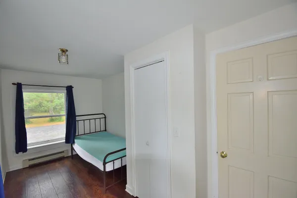 $750,000 | 10 Durham Road, Freeport, ME 04032