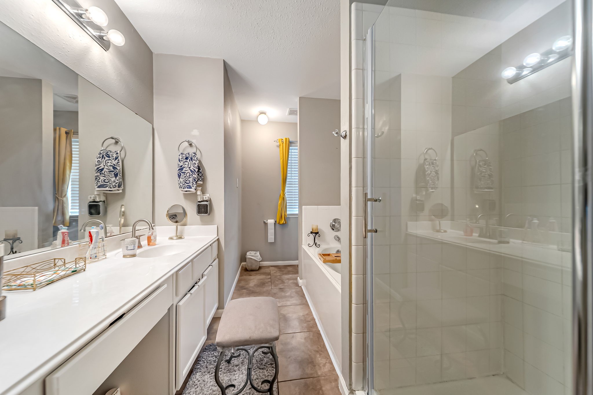 6215 Sutton Meadows Drive Houston, TX 77086 - Photo 11 of 15