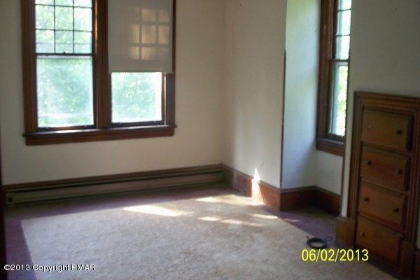 Hc1-box112 Stricklands Road Mount Pocono, PA 18344 - Photo 5 of 9 Bedroom