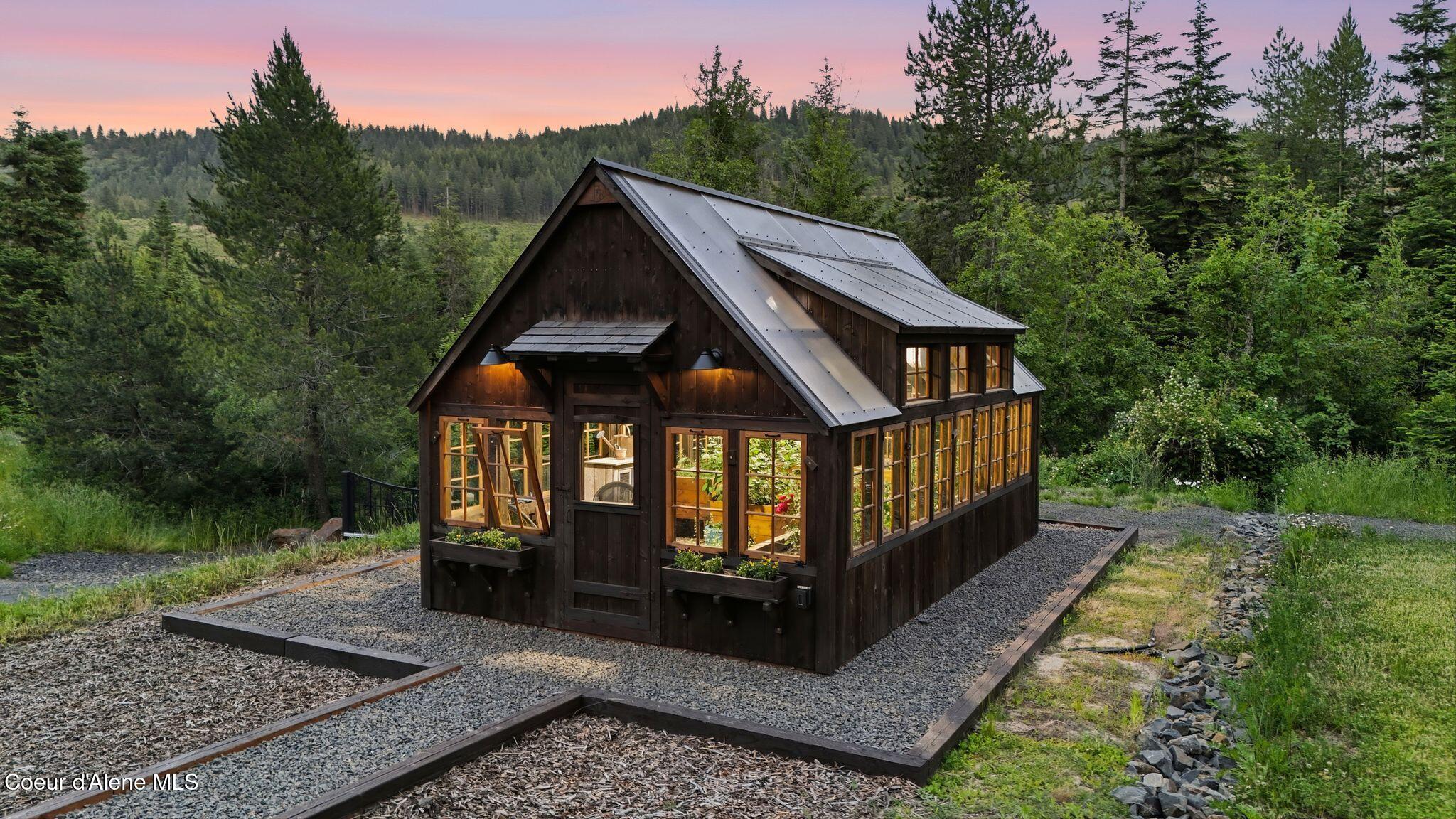 10439 West Cougar Gulch Road Coeur D'Alene, ID 83814 - Photo 12 of 128 The Ranch Greenhouse
