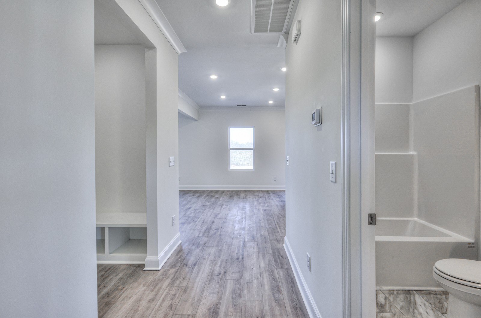 2014 Bennett Creek Road Columbia, TN 38401 - Photo 3 of 25 a view of entryway with wooden floor