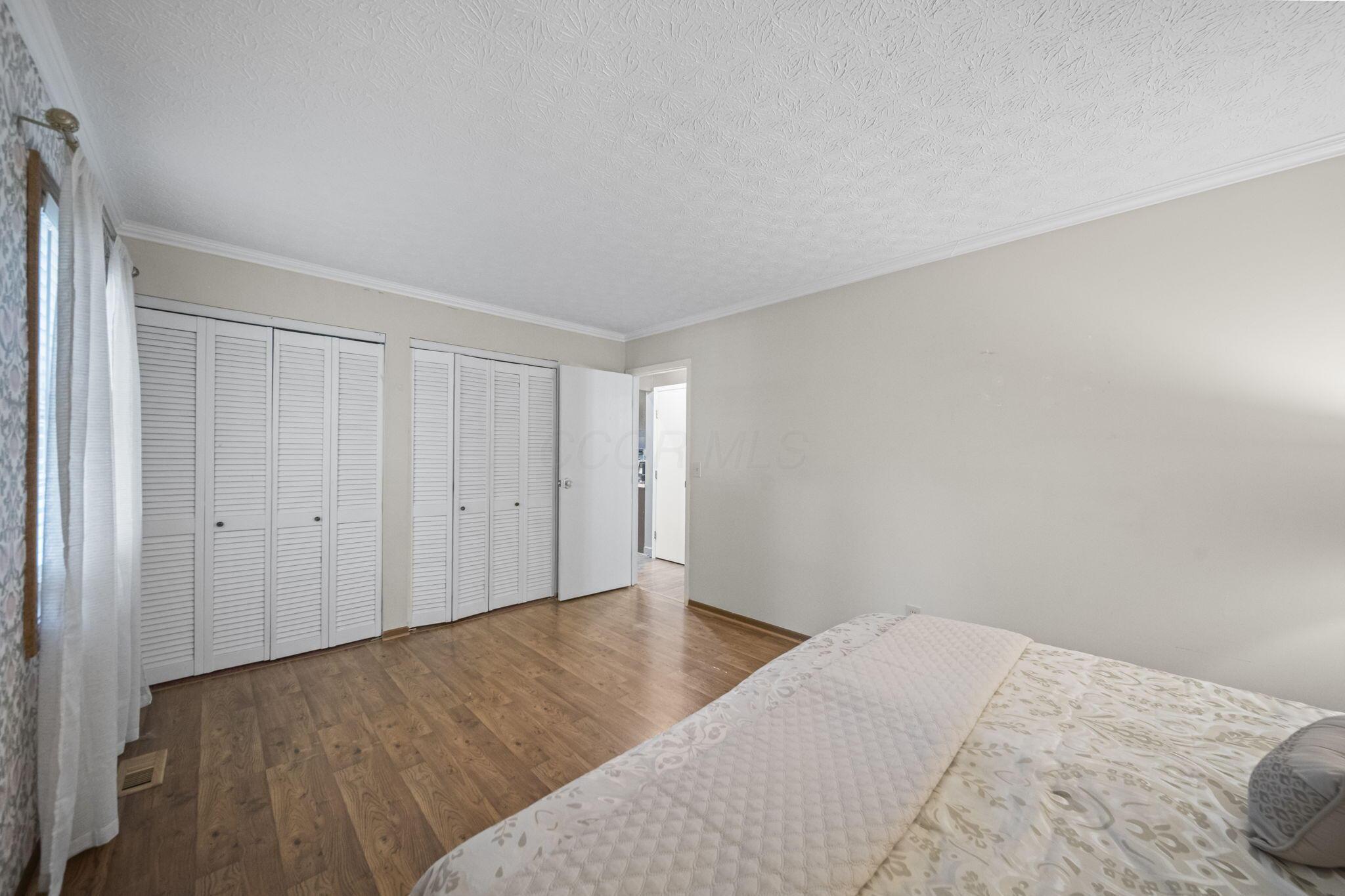 5062 Broadview Road Columbus, OH 43230 - Photo 23 of 45 Bedroom 1