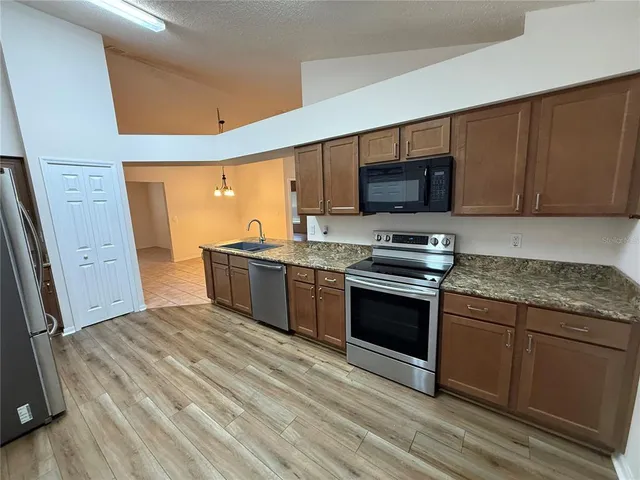 $350,900 | 3577 Rollingbrook Street, Clermont, FL 34711