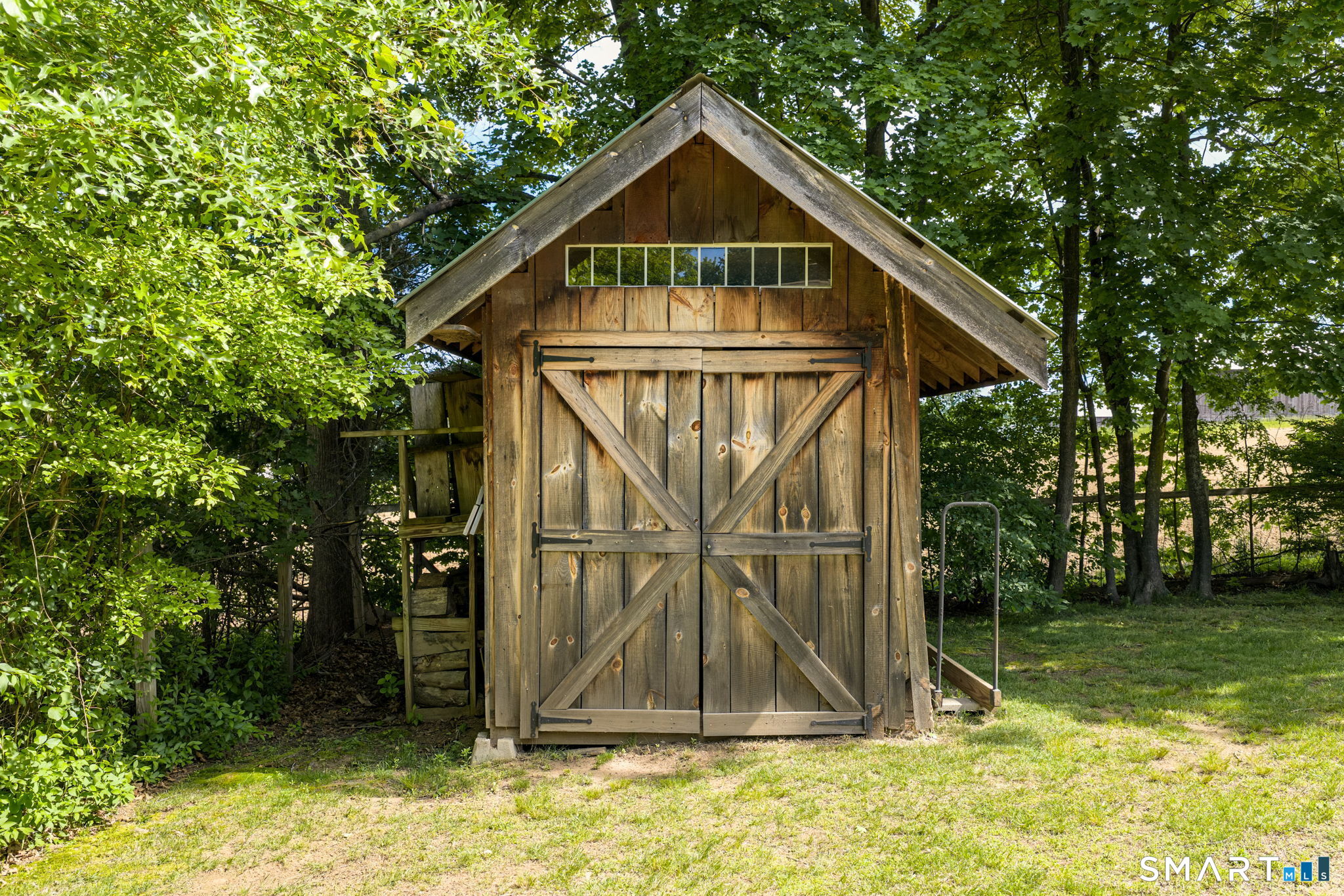 32 Parsons Road Enfield, CT 06082 - Photo 4 of 40