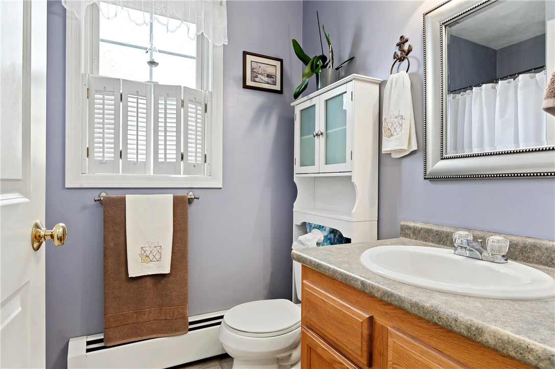 25 Mattity Road North Smithfield, RI 02896 - Photo 14 of 35