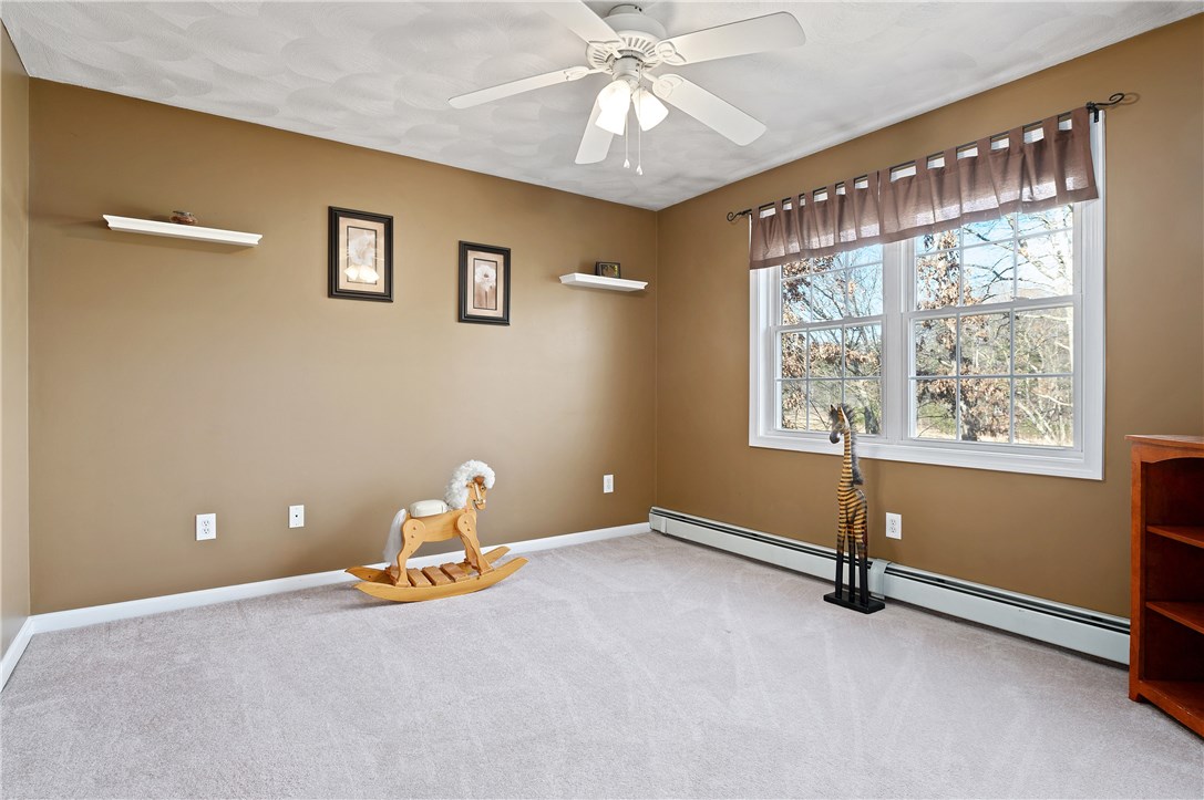 25 Mattity Road North Smithfield, RI 02896 - Photo 21 of 35