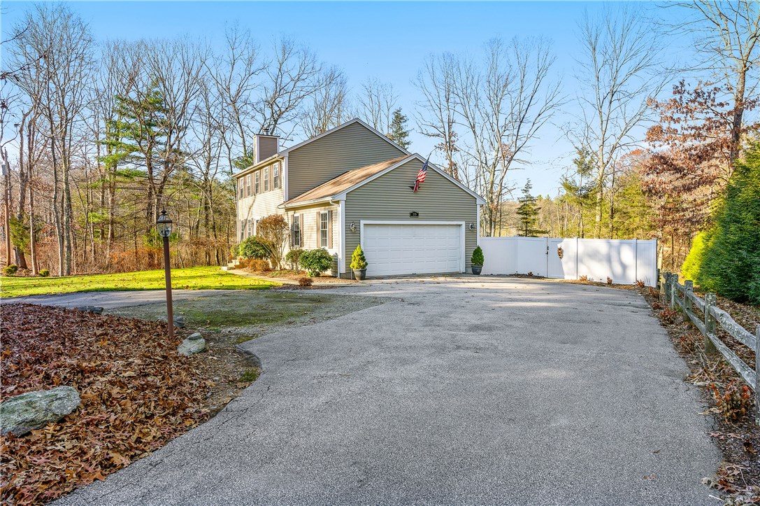 25 Mattity Road North Smithfield, RI 02896 - Photo 32 of 35