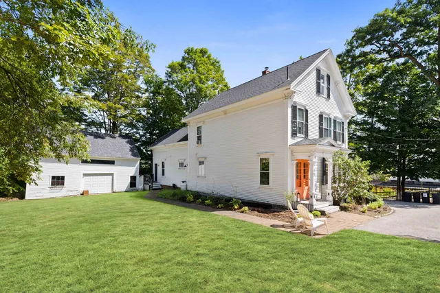 $1,150,000 | 15 Highland Street, Meredith, NH 03253