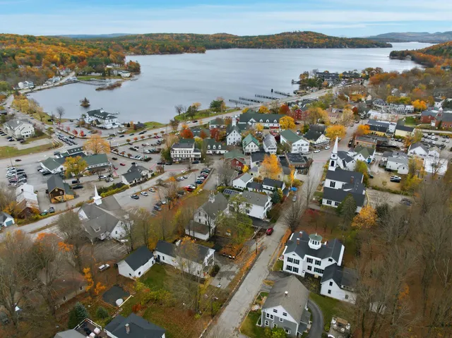 $1,150,000 | 15 Highland Street, Meredith, NH 03253