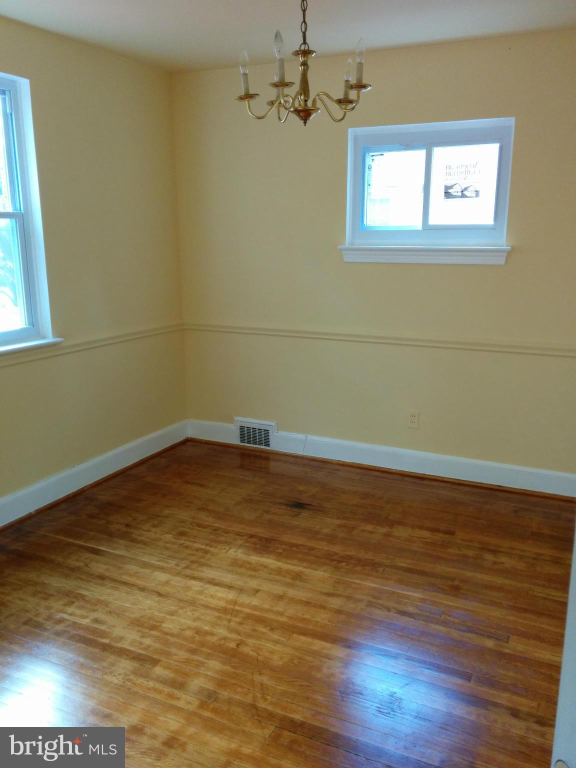4635 River Road Bethesda, MD 20816 - Photo 7 of 22 Dining Room