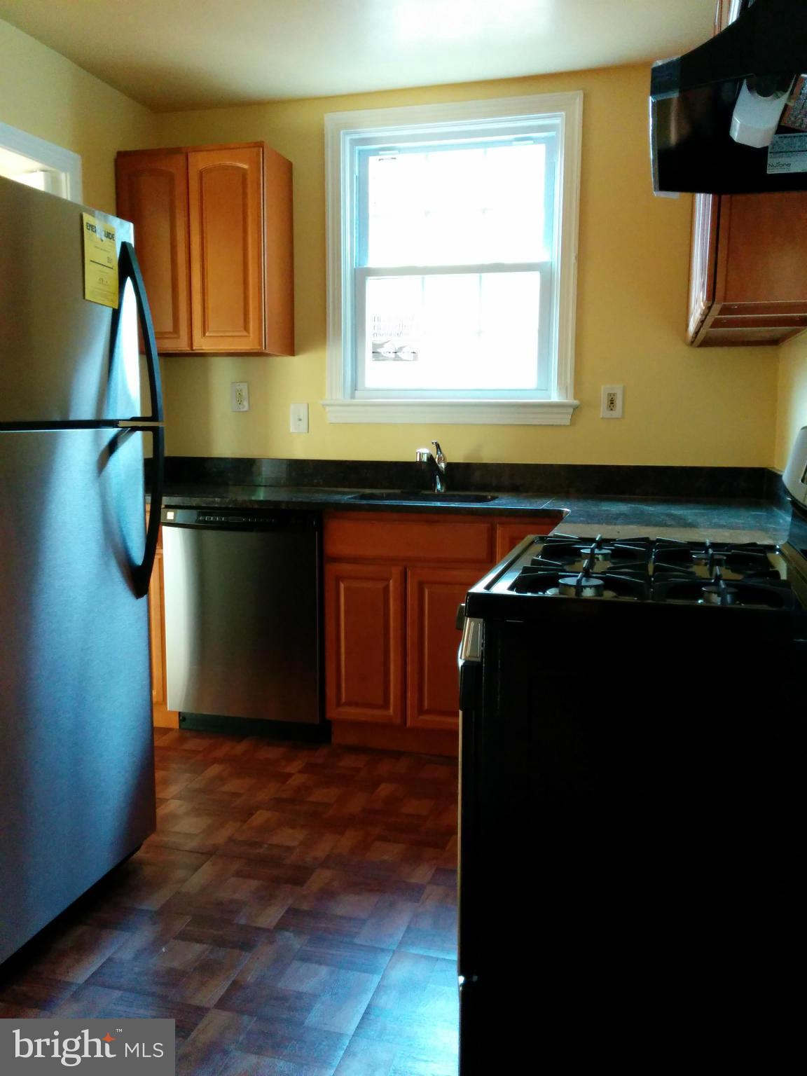 4635 River Road Bethesda, MD 20816 - Photo 9 of 22 Kitchen