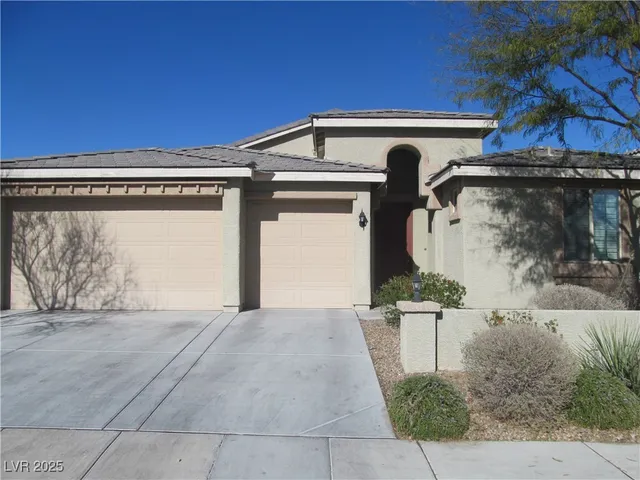 $2,450 | 1692 Butterfly Ridge Avenue, Henderson, NV 89014