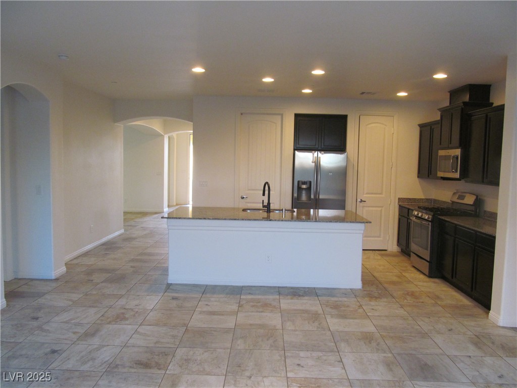 1692 Butterfly Ridge Avenue Henderson, NV 89014 - Photo 12 of 27