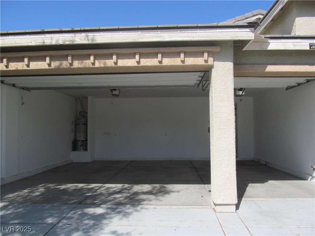 1692 Butterfly Ridge Avenue Henderson, NV 89014 - Photo 3 of 27