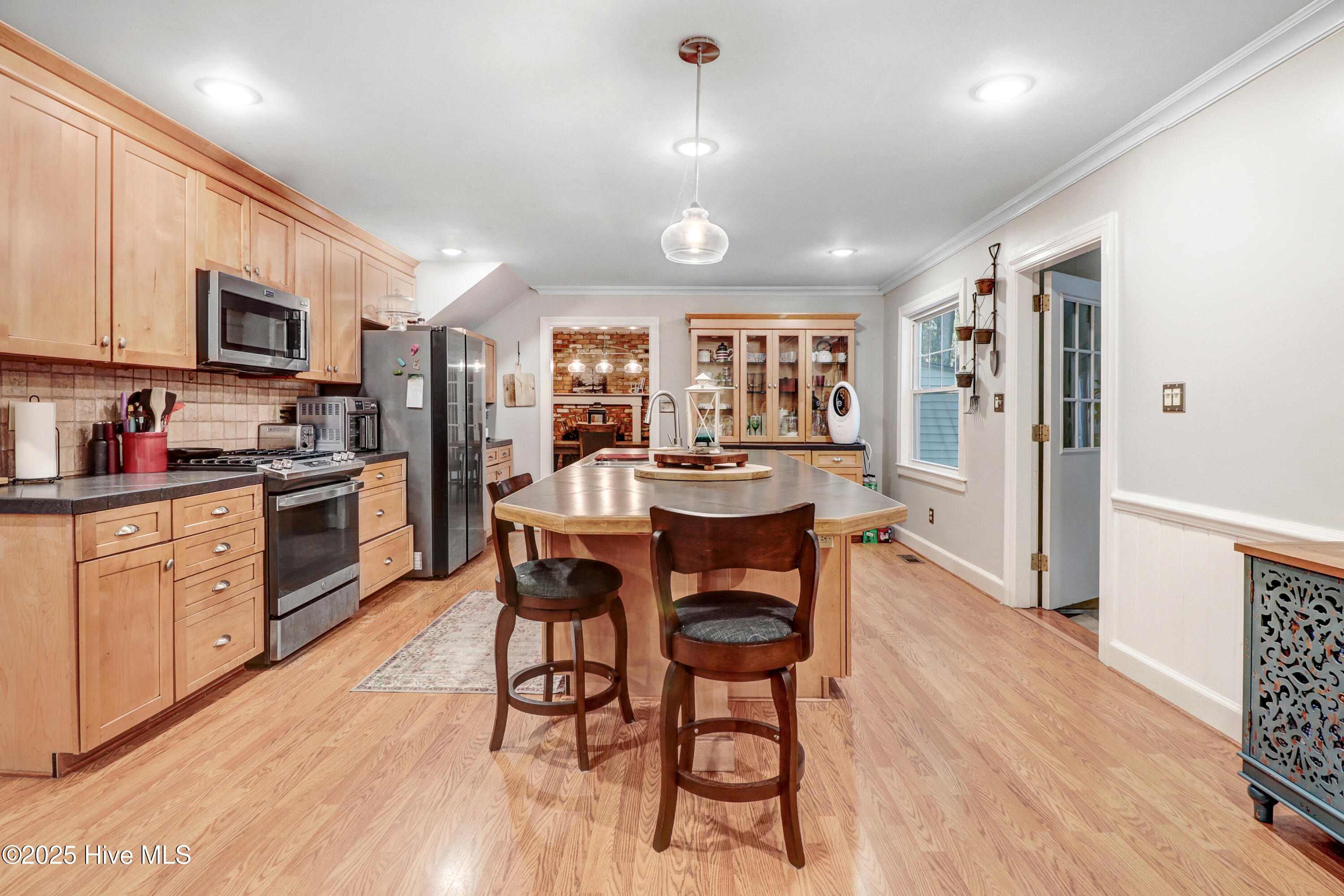 1011 Oak Forest Drive Northwest Wilson, NC 27896 - Photo 19 of 48 1011 Kitchen
